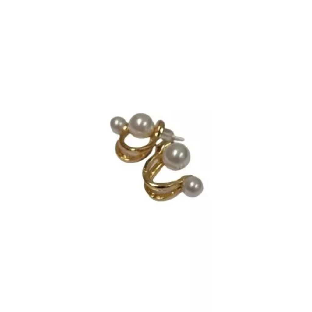 Aretes En Forma De U Con Dos Perlas Blancas