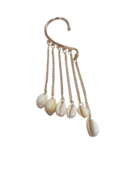 Envoltura De Oreja Dorada Con Conchas Beige